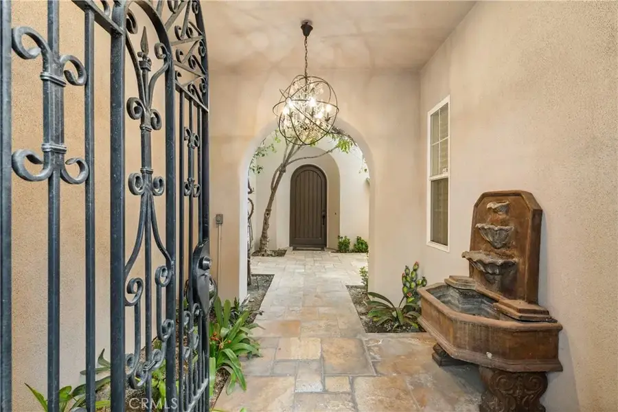 26910 Mirasol Street, Valencia, CA 91355 - Image #2