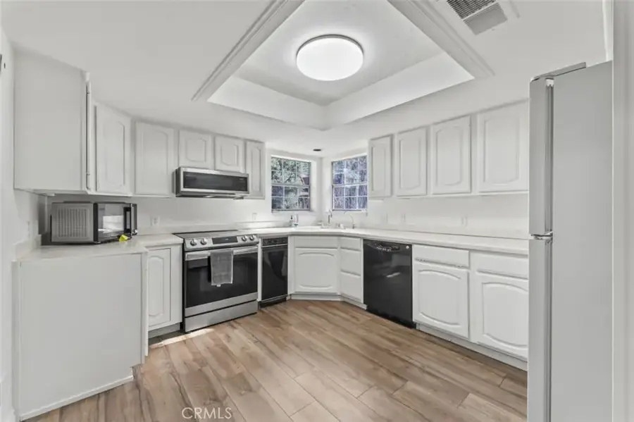 2411 Glacier Drive, Pine Mountain Club, CA 93225 - Image #2