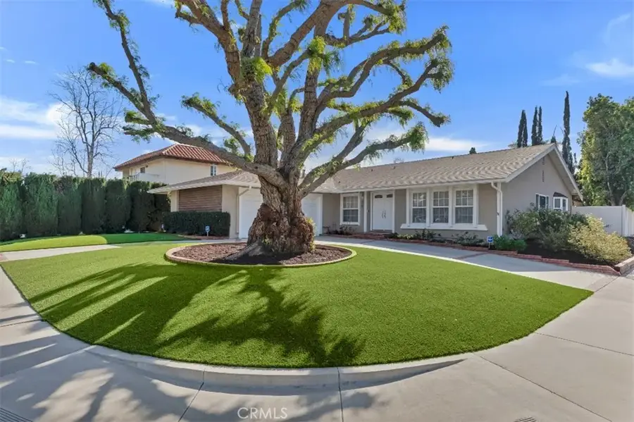 20828 Bermuda Street, Chatsworth, CA 91311 - Image #2