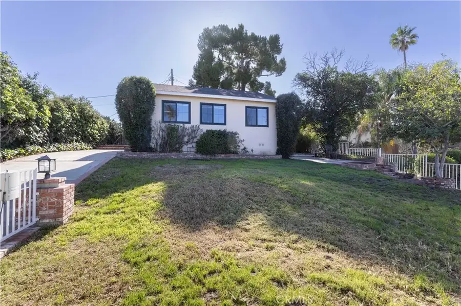 11478 Kamloops Street, Sylmar, CA 91342 - Image #3