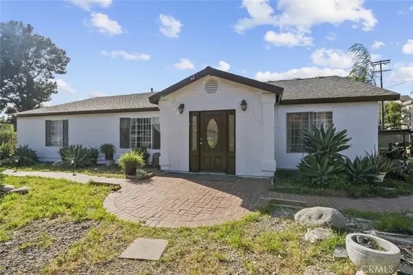 9757 White Oak, Northridge, CA 91325