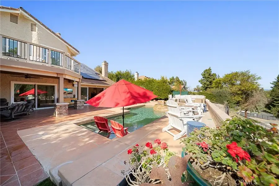 24224 Creekside Drive, Newhall, CA 91321 - #2