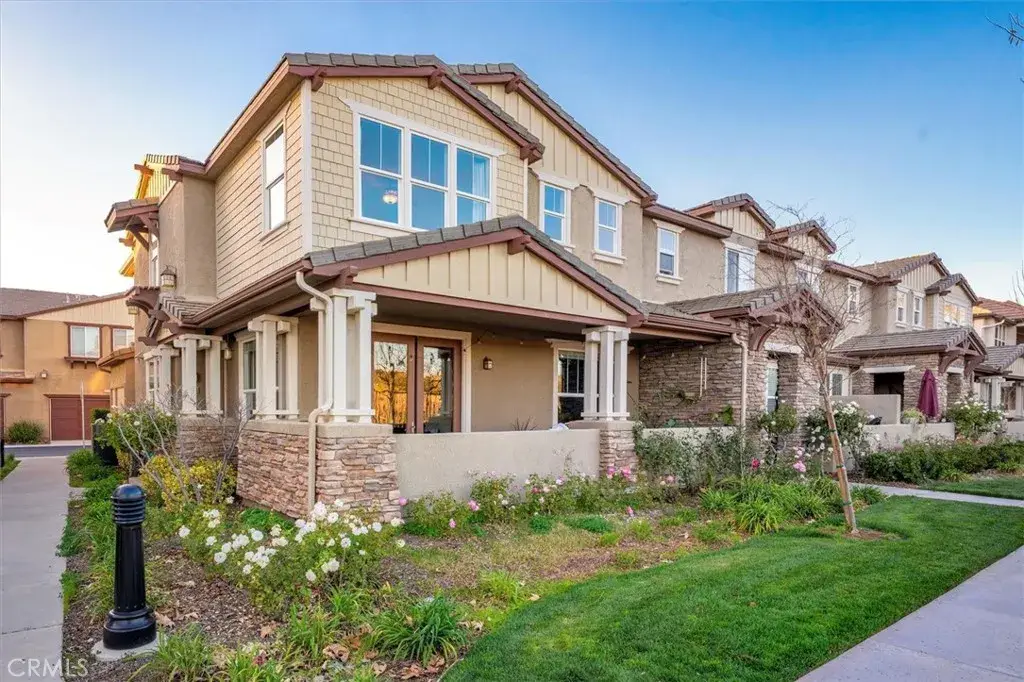 28540 Pietro Drive, Valencia, CA 91354 - Image #1