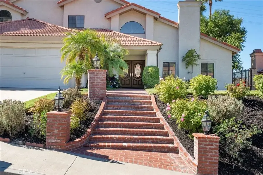 27641 Sutters Pointe, Saugus, CA 91350 - Image #2