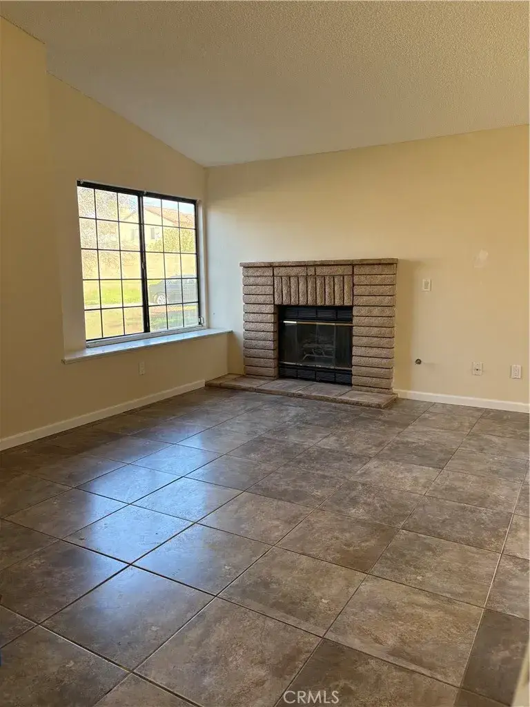 1620 E Lingard, Lancaster, CA 93535 - #2