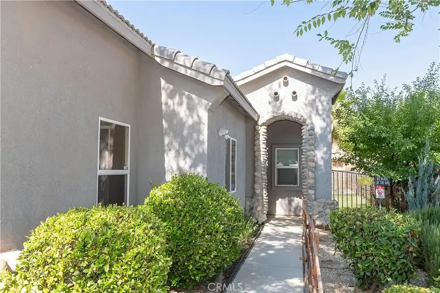 43963 Glenraven, Lancaster, CA 93535 - Image #2