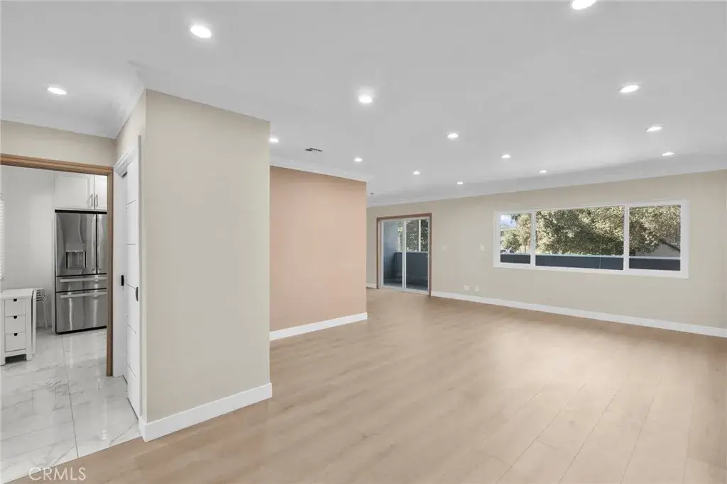 1126 N Central #101, Glendale, CA 91202 - Image #1