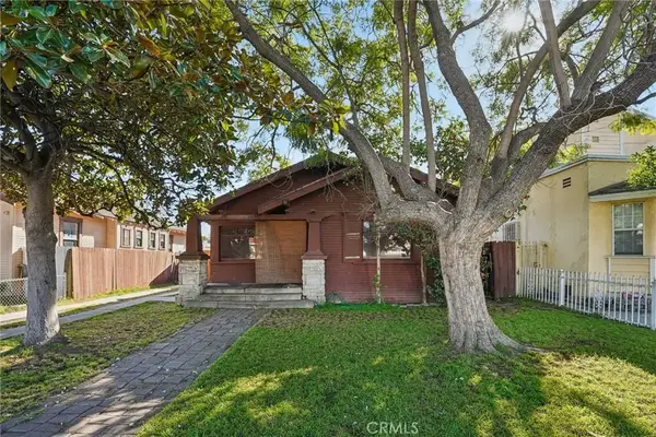 1334 E 9th Street East, Long Beach, CA 90813