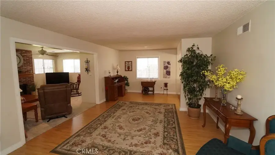 16519 Minnehaha, Granada Hills, CA 91344 - #3