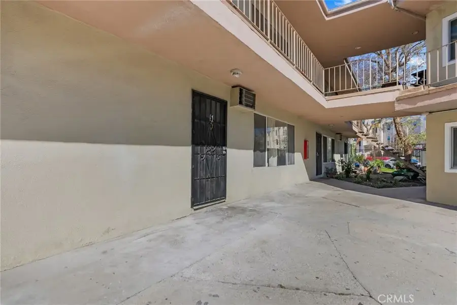 8649 Sunland Boulevard #5, Sun Valley, CA 91352 - Image #2