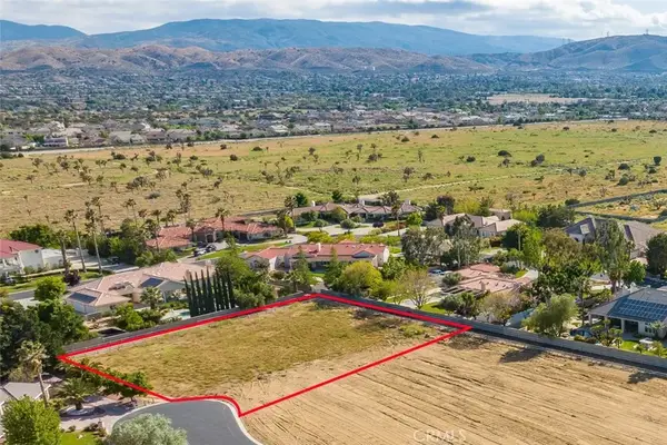 41903 Loma Vista, Lancaster, CA 93536