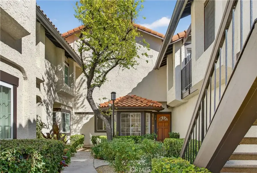 5534 Las Virgenes #119, Calabasas, CA 91302 - Image #2