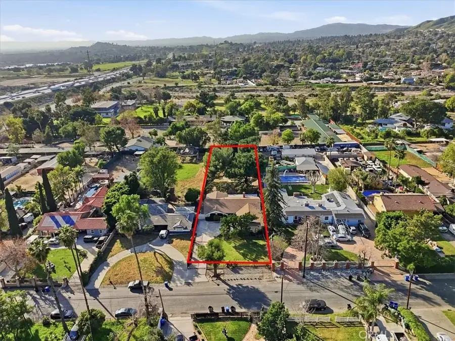 11357 Orcas Avenue, Sylmar, CA 91342 - Image #2