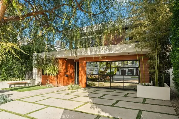 4242 Vantage Avenue, Studio City, CA 91604