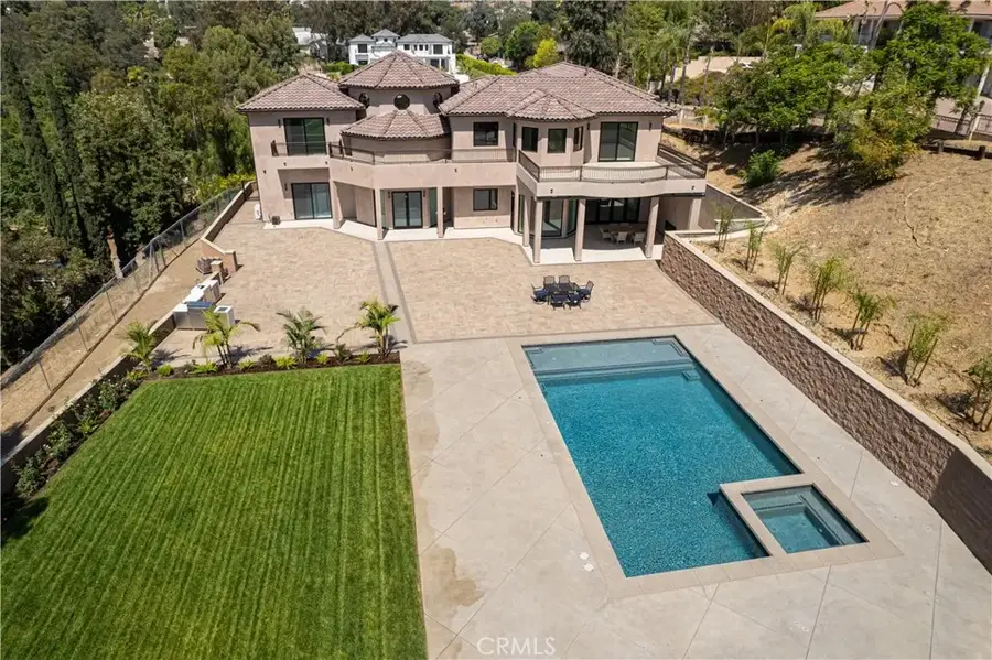 10521 Mary Bell Avenue, Shadow Hills, CA 91040 - #3