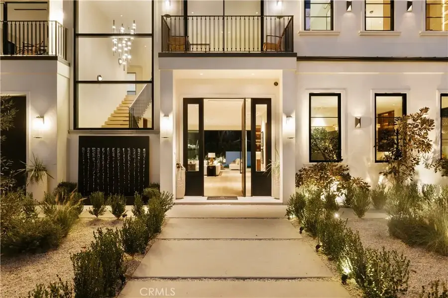 4634 Ethel Avenue, Sherman Oaks, CA 91423 - Image #2