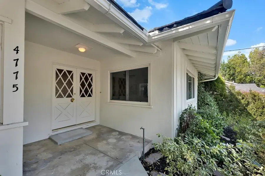 4775 Regalo Road, Woodland Hills, CA 91364 - #3