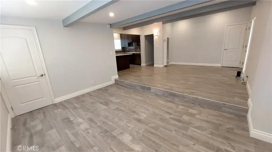 8649 Cantaloupe Avenue, Panorama City, CA 91402 - Image #2