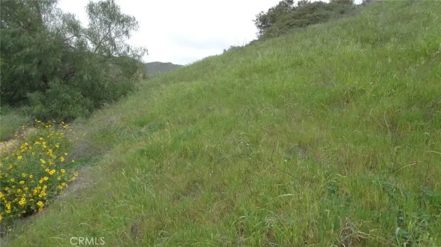 9516 Ca-118, Simi Valley, CA 93063 - #3