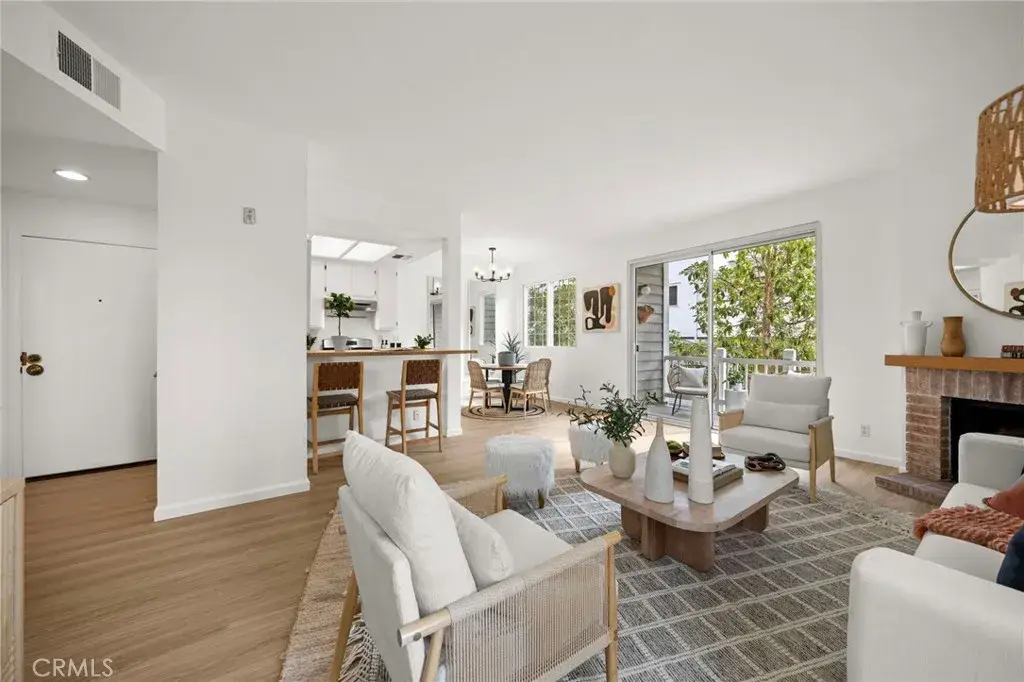 8505 Gulana, Playa Del Rey, CA 90293 - Image #1