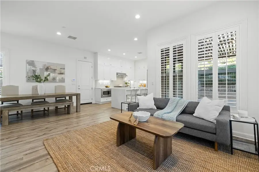 20629 W Chestnut Circle, Porter Ranch, CA 91326 - #3