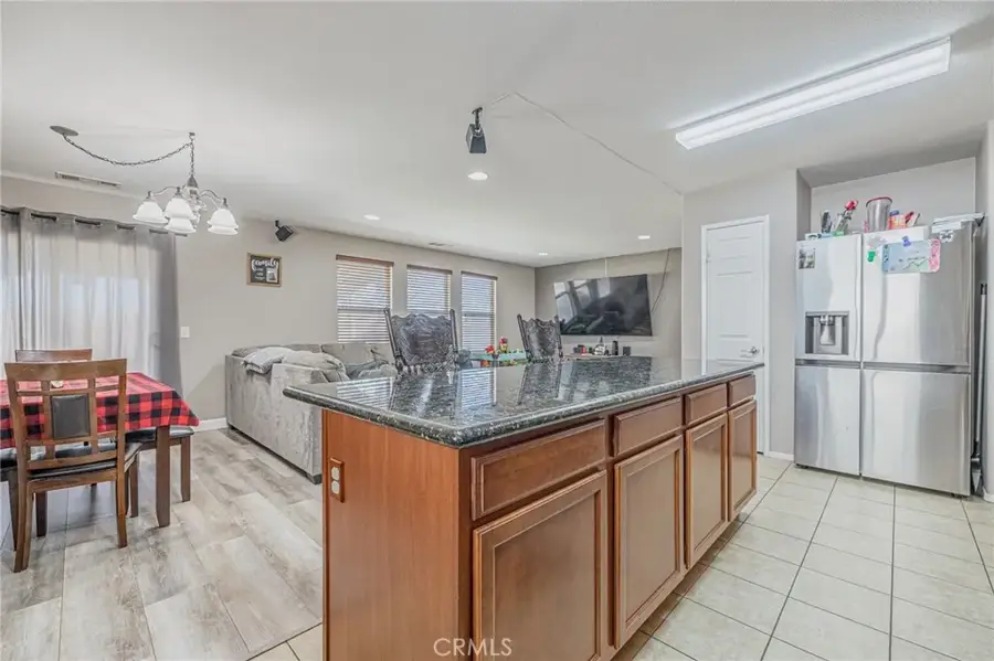 43128 Homestead Street, Lancaster, CA 93535 - #2