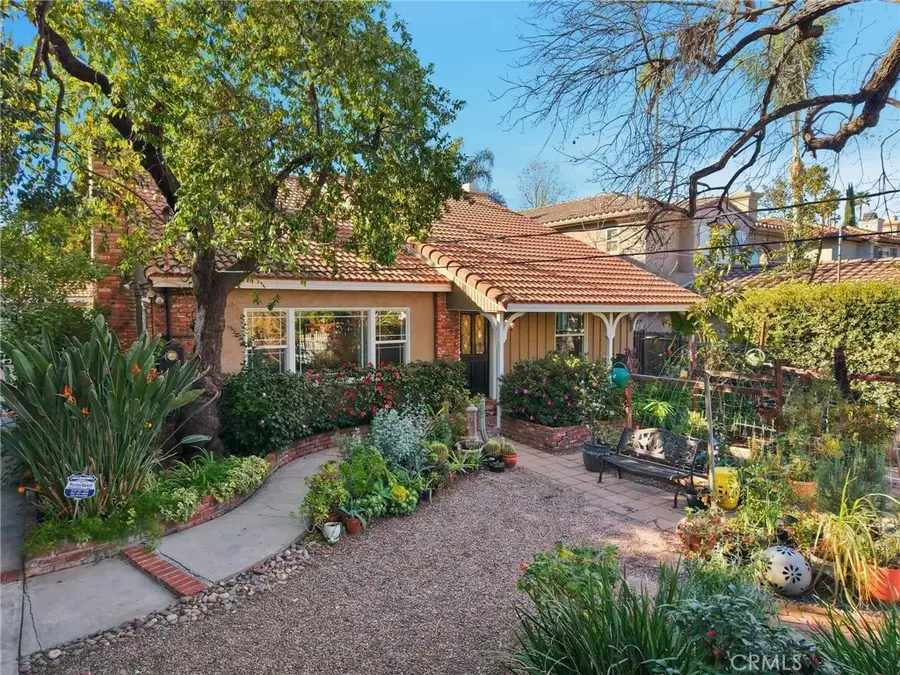 4963 Haskell, Encino, CA 91436 - Image #3