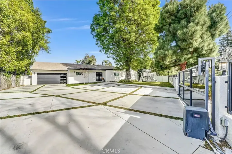 23245 Gonzales Drive, Woodland Hills, CA 91367 - #3
