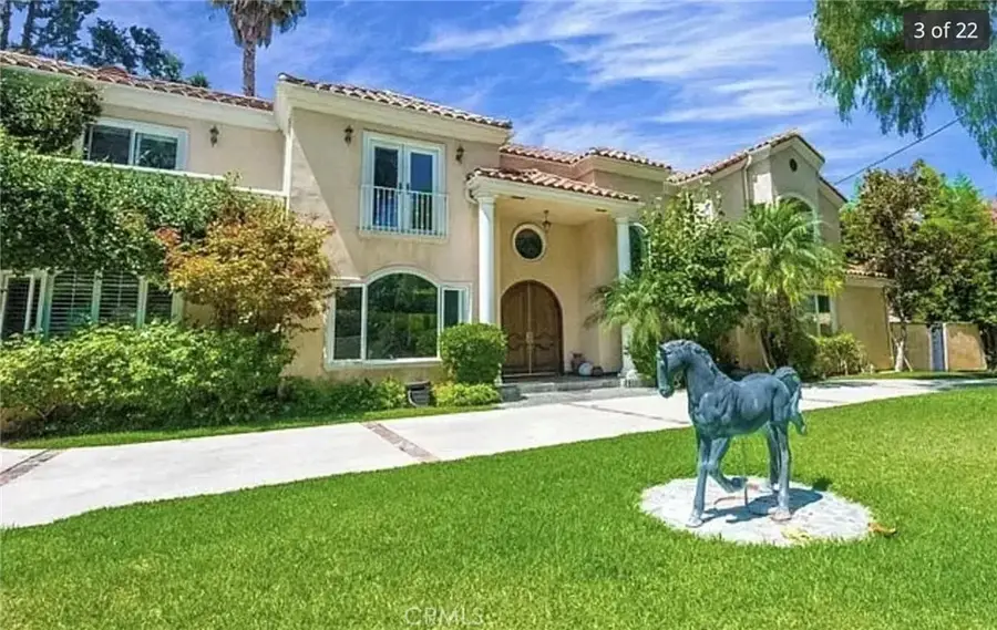 4755 Vanalden, Tarzana, CA 91356 - Image #2