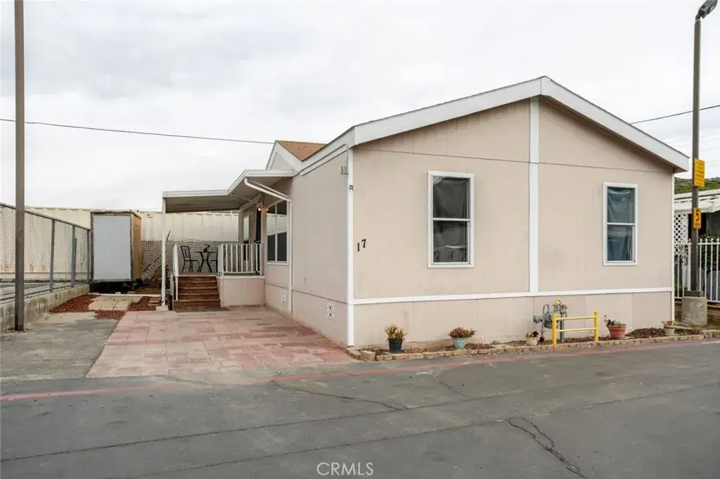 17197 Sierra #17, Canyon Country, CA 91351 - Image #1