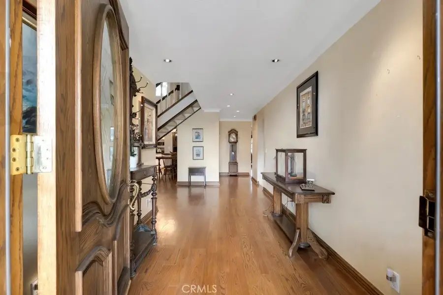 19253 Kenya, Porter Ranch, CA 91326 - Image #3