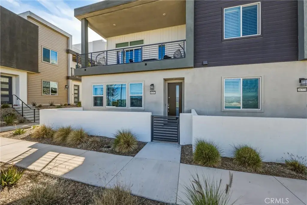 26767 Laurel Mountain Loop, Valencia, CA 91381 - #1