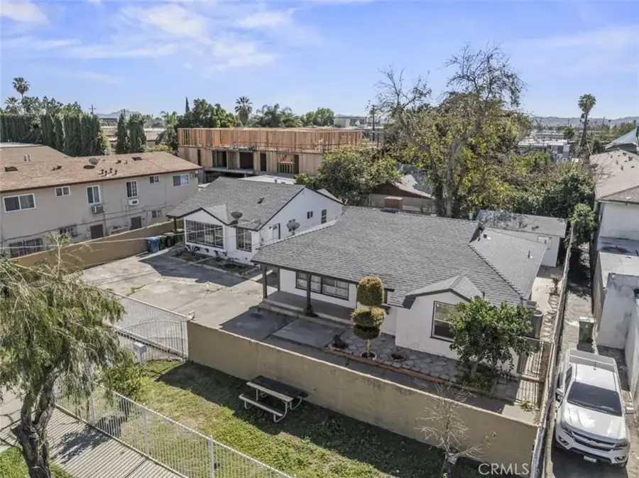 14722 Strathern, Panorama City, CA 91402 - #3