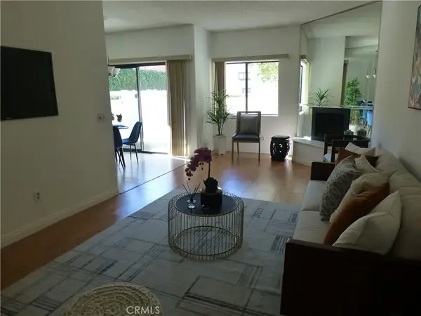 17914 Magnolia Boulevard #127, Encino, CA 91316