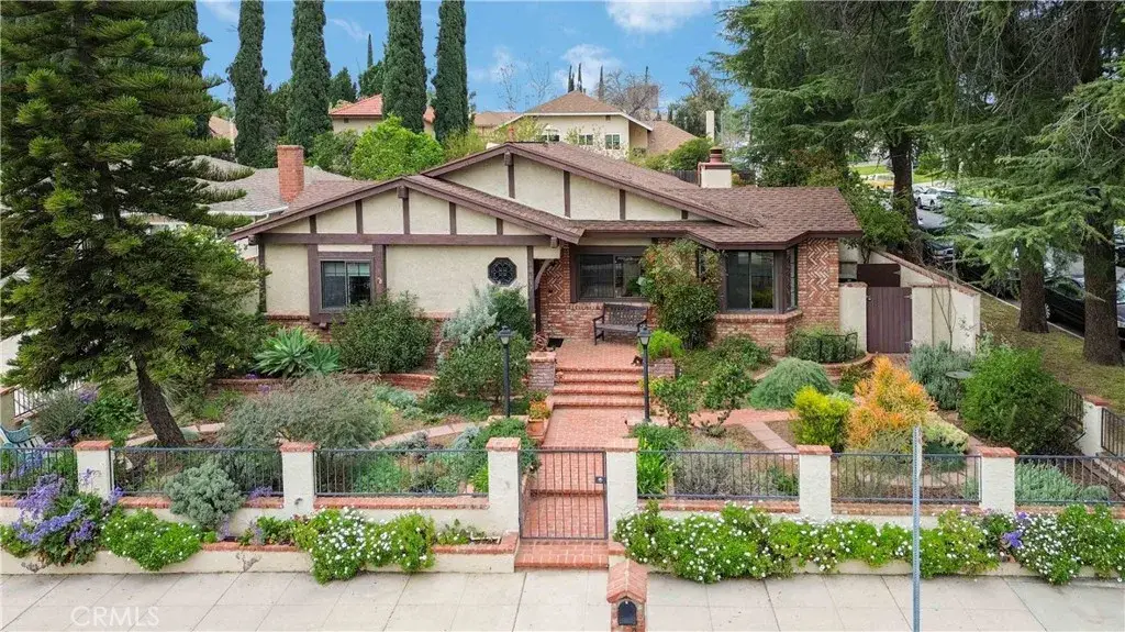 10637 Yarmouth, Granada Hills, CA 91344 - #1