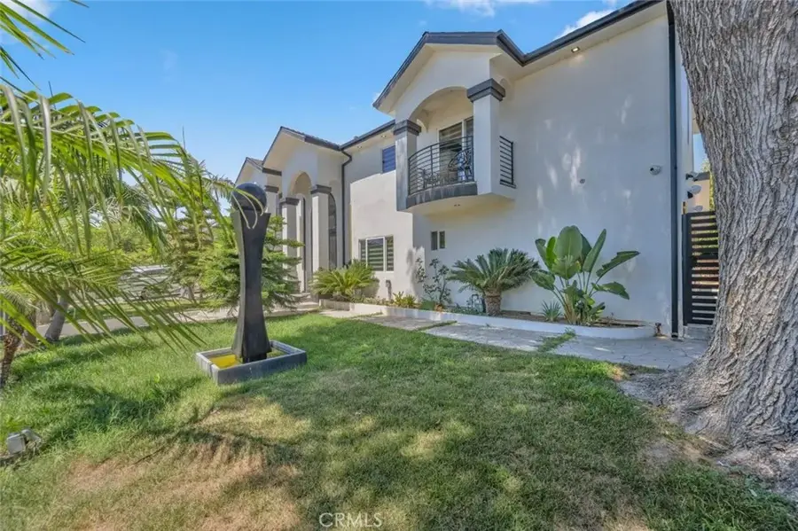 17043 Gunther Street, Granada Hills, CA 91344 - #3