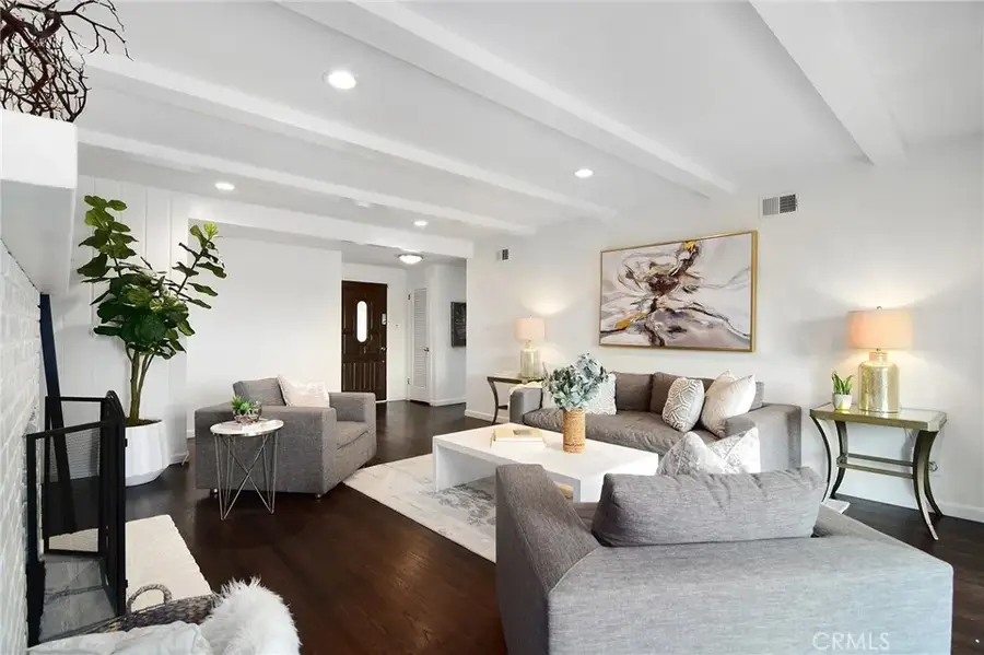 22029 Mulholland Way, Woodland Hills, CA 91364 - #3