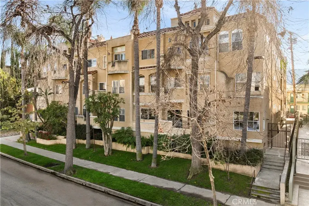 12060 Hoffman Street #103, Studio City, CA 91604 - #1