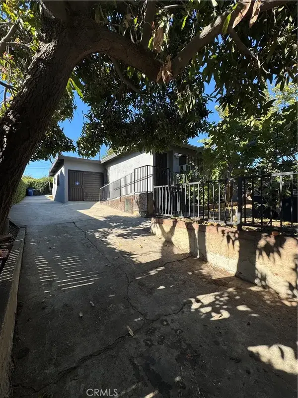 529 S Sydney, East Los Angeles, CA 90022