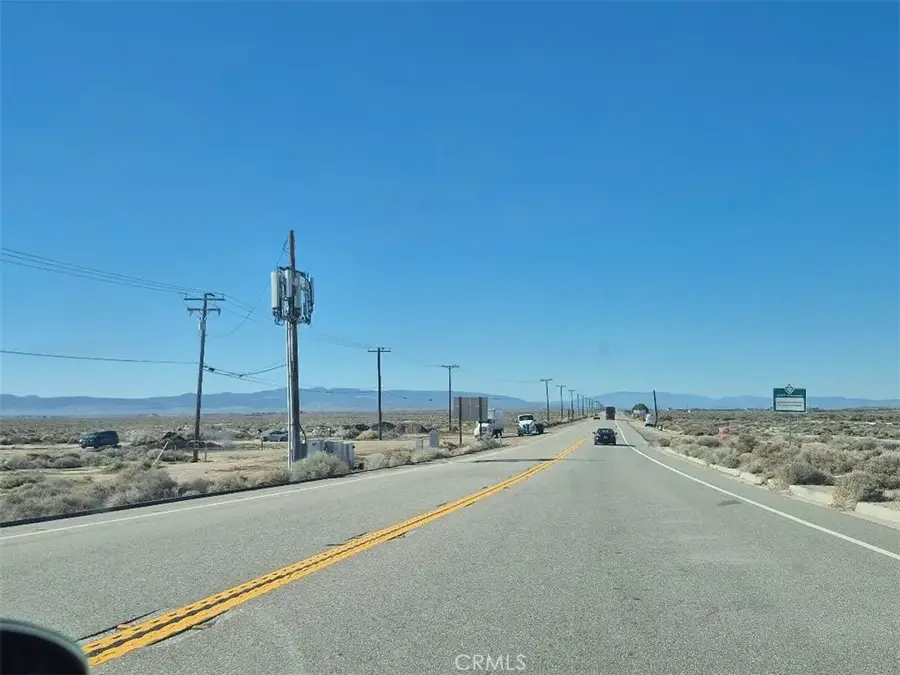 2500 W Avenue D, Lancaster, CA 93536 - #3