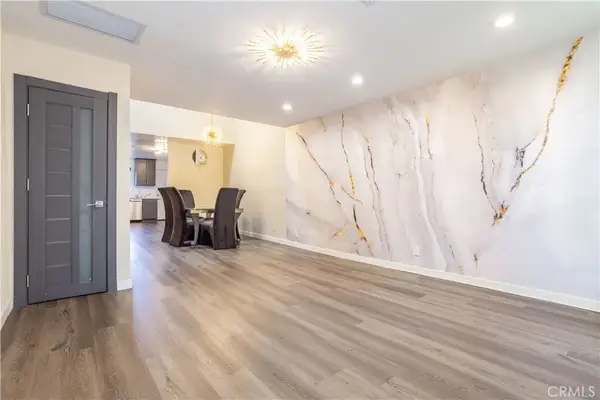 7301 Lennox, Van Nuys, CA 91405