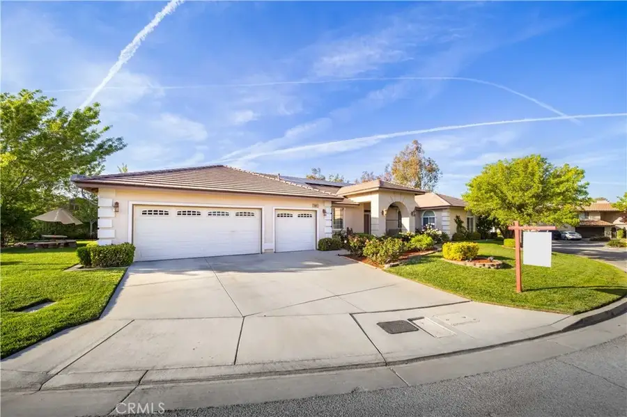 241 W Quail Drive, Palmdale, CA 93551 - #2