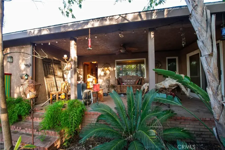 10354 Owensmouth, Chatsworth, CA 91311 - #3