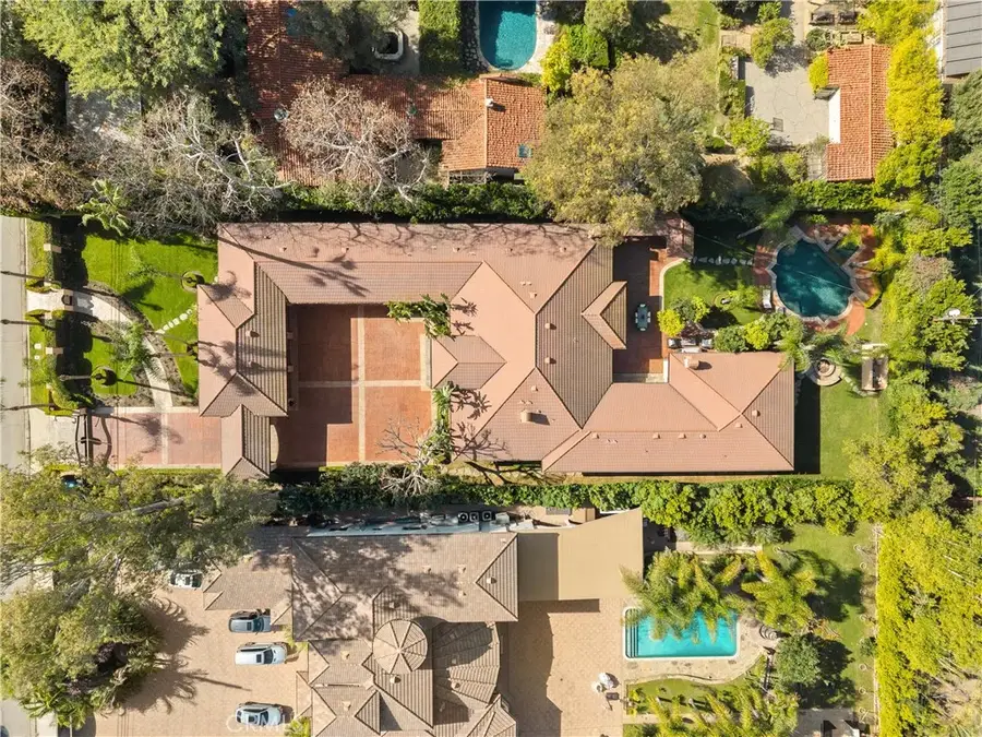 13845 Magnolia Boulevard, Sherman Oaks, CA 91423 - #3