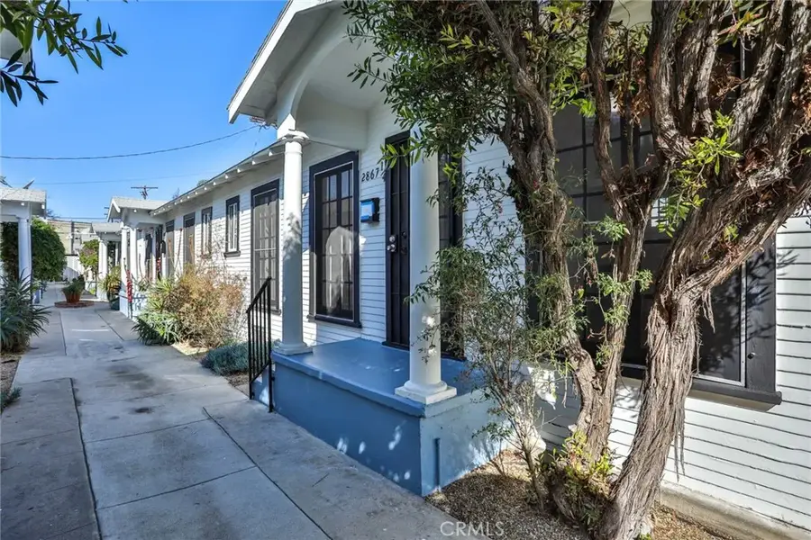 2867 Edgehill Drive, Los Angeles, CA 90018 - #3