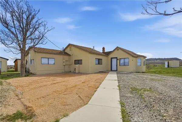 41016 150th East, Lake Los Angeles, CA 93535