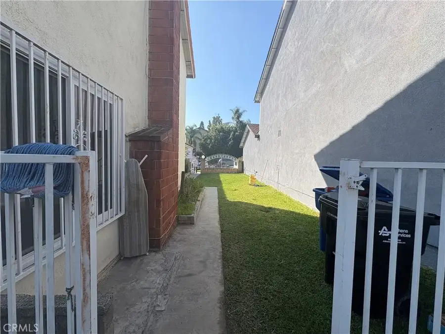 916 W Liberty, Montebello, CA 90640 - #3
