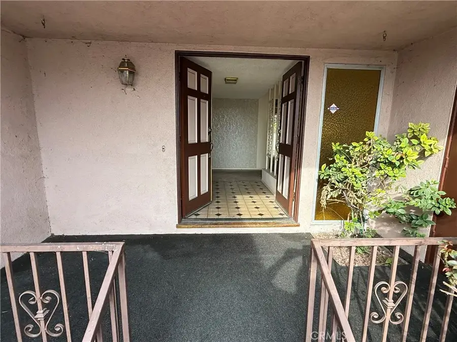 7633 Ampere, North Hollywood, CA 91605 - #2