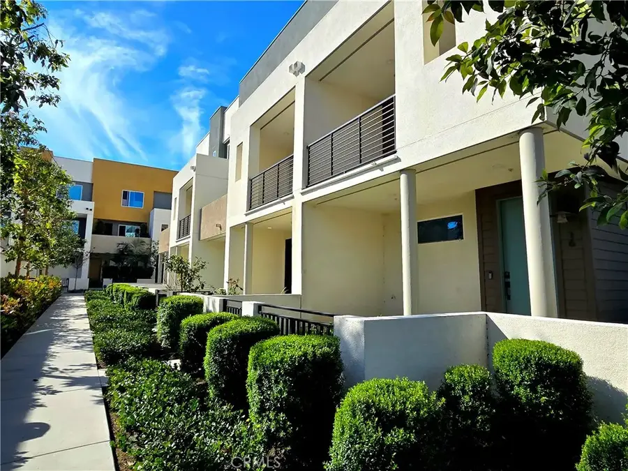 18 E Sunset, Long Beach, CA 90805 - #2