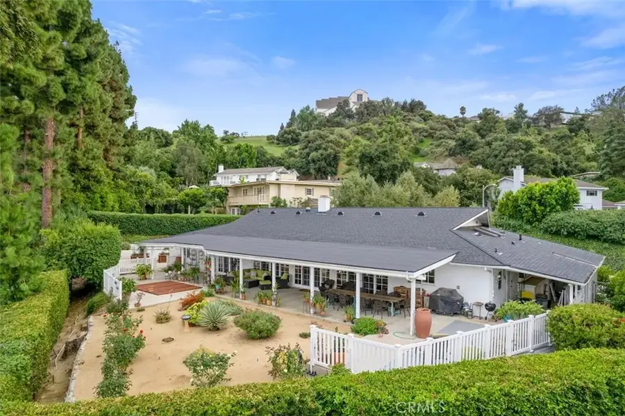 16244 Dorilee Lane, Encino, CA 91436 - #2